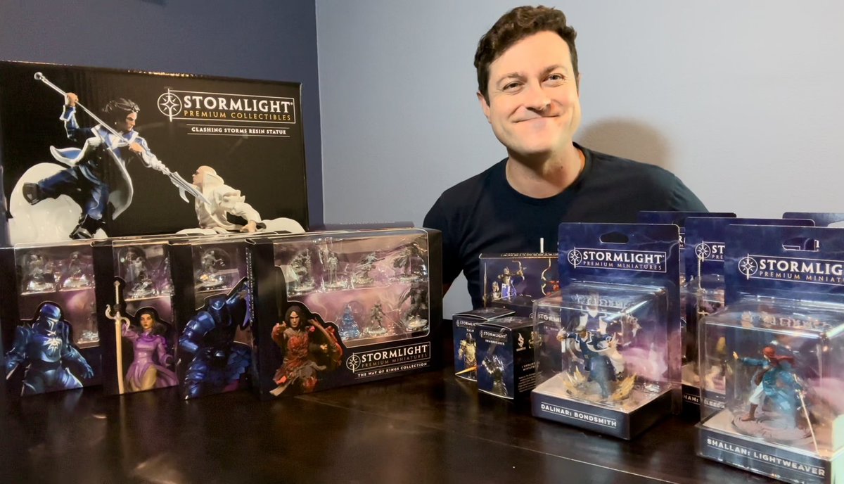 johnny0neal's tweet photo. It was a long road to get here, but I couldn’t be happier with the Stormlight miniatures. ☺️ Update coming tomorrow! https://t.co/6m4gGJ94Ja
