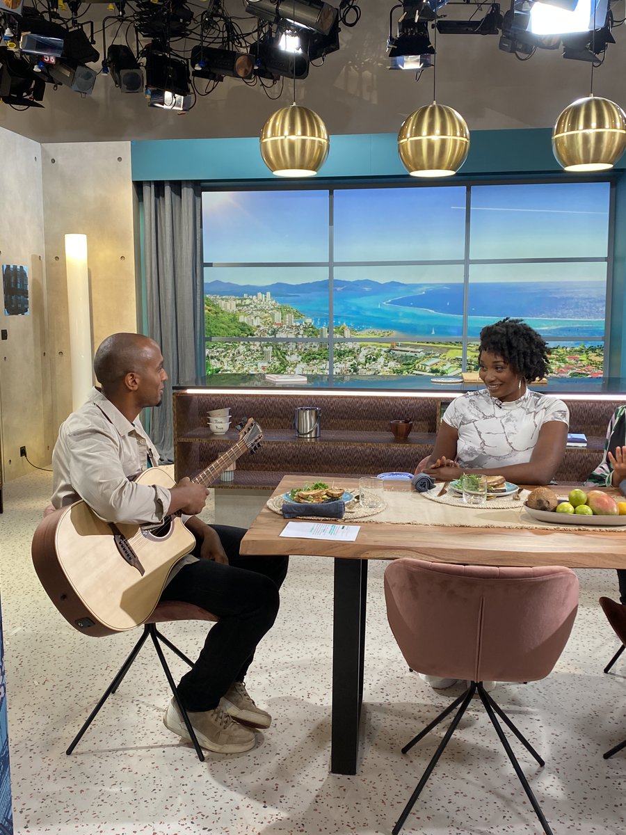 LeBelleguy's tweet photo. outremer.lemag @edenprod @la1ere
🗓️mercredi 27 Sept ⏰11h15 @France3tv
Brice Laurent Dubois recevra @OfficielFannyJ #IntenseTour
Replay @francetv
https://t.co/Mn84BEb9Ax https://t.co/C7s3KPXCyn