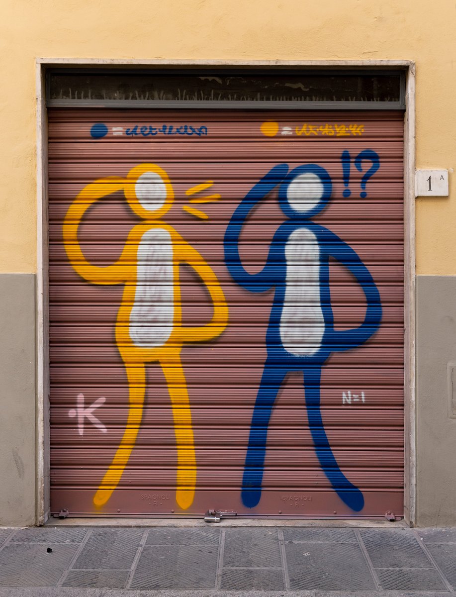 portalegio's tweet photo. #StreetArtFirenze! @CletAbraham, #ExitEnter, #Droste, #JamesVega, @kraita317, #Luchadora, #Miles, #Monograff, #MrG, #Nian, #Urto hanno dato nuova immagine a 10 bandoni di via Palazzuolo nell'ambito del festival di #ATestaAlta e #StreetLevelsGallery.

Info: https://t.co/J3UEhGHZTH https://t.co/V9TafRd9Mm