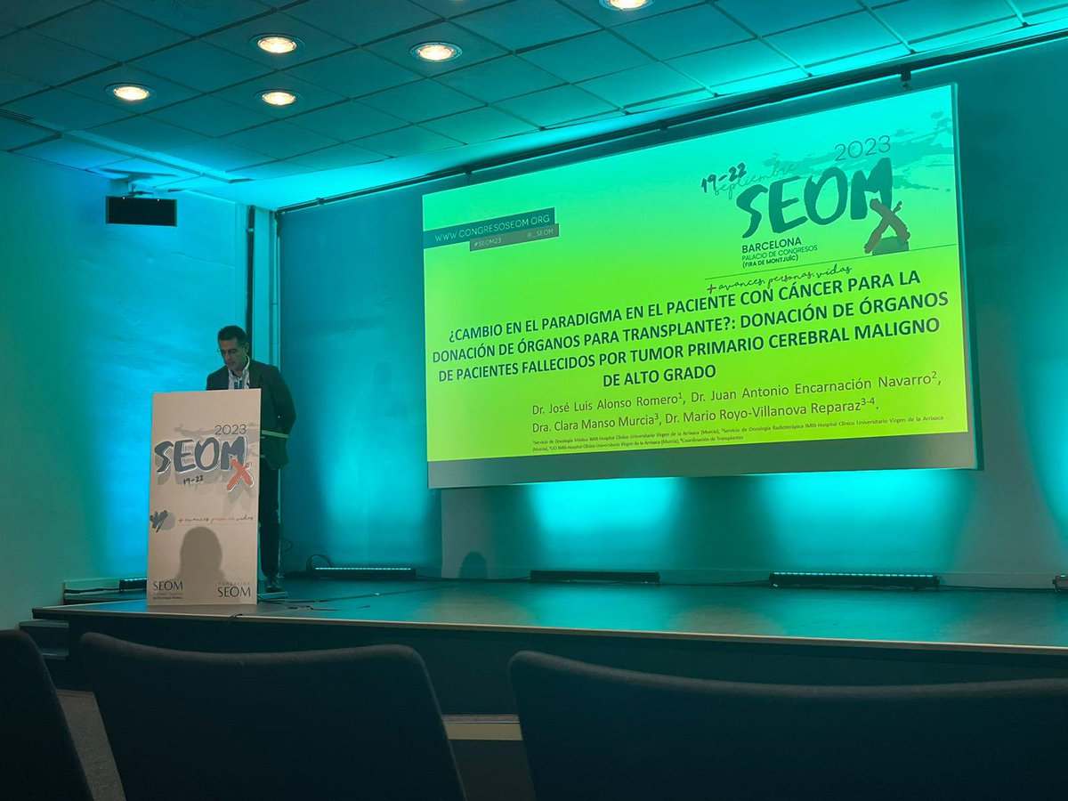 dosanz10's tweet photo. Hoy se he presentado como C.Oral un estudio liderado por @AreaUnoArrixaca en el que se habla de un cambio de paradigma.

El Dr.Alonso expone en #SEOM23 👉🏻: la donación de Órganos de pacientes fallecidos por tumor primario cerebral maligno de alto grado. 

@ONT_esp @_SEOM https://t.co/Fz5njKhOKh