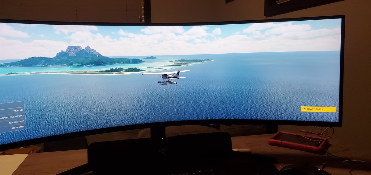 dist2's tweet photo. @PaulCharchian It's a pretty awesome display... For how big it truly is, the monitor is on a 5' wide desk. https://t.co/HCPLHCVHaM