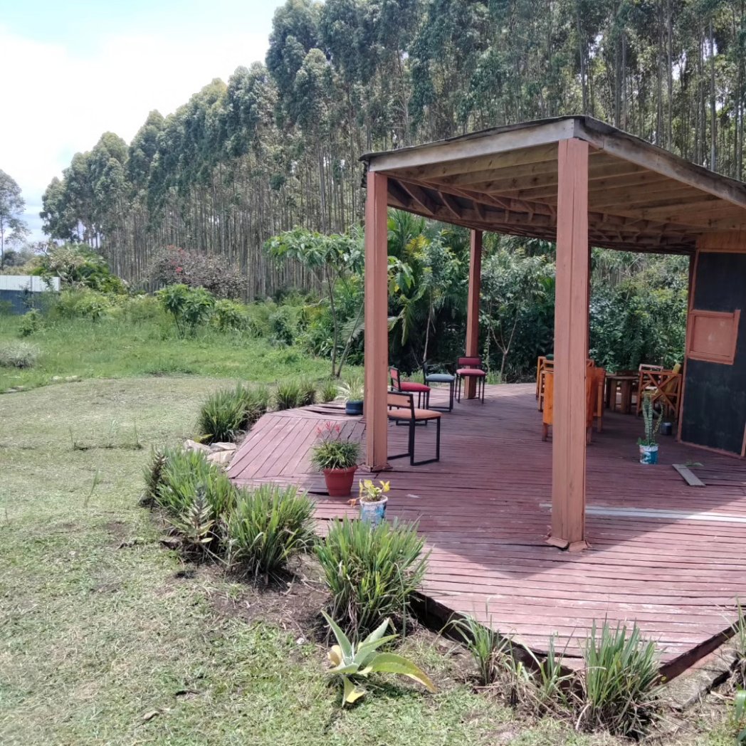 AkiraAlira's tweet photo. Enjoy our wood cabins accommodation and activities immersed in beautiful surroundings just 10 minutes from Fort Portal town.

#akiraaliralodge #cabinvibes #cabins
#exploreuganda #uganda #visituganda #fortportal #glamping #destinationweddings #events #zipline #adventureactivities https://t.co/rrbGUh6Msy