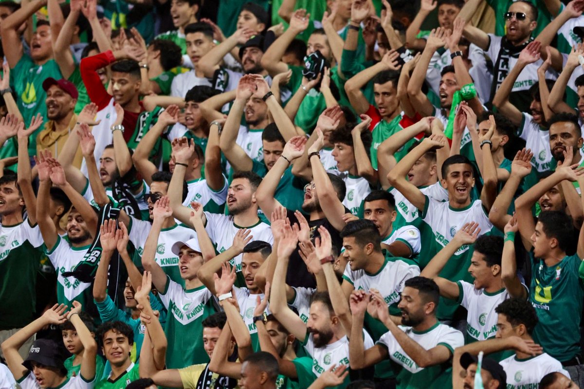 sc_wehdat's tweet photo. شاف الاخضر بلعب ، نسي كل هموم الكون 💚 https://t.co/A391NiMuAL