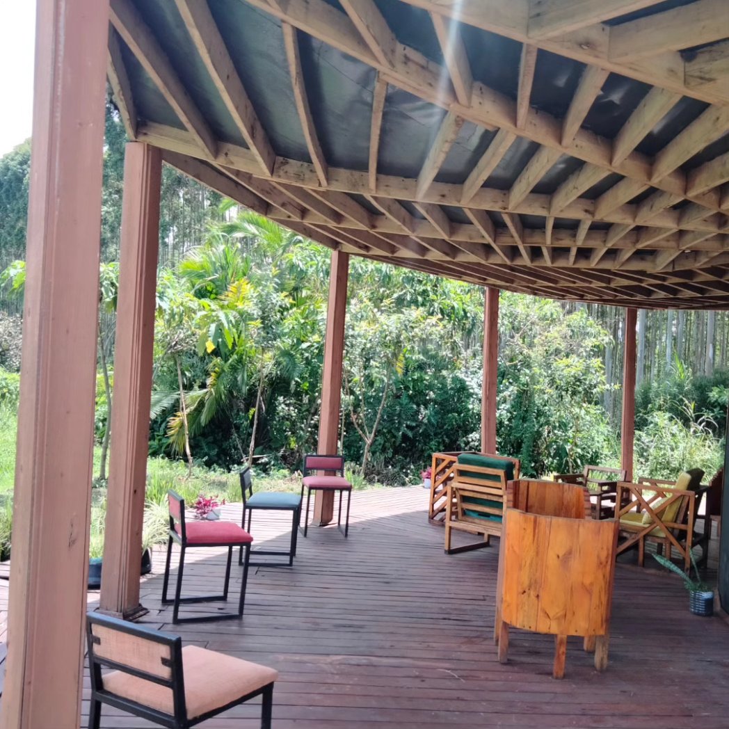 AkiraAlira's tweet photo. Enjoy our wood cabins accommodation and activities immersed in beautiful surroundings just 10 minutes from Fort Portal town.

#akiraaliralodge #cabinvibes #cabins
#exploreuganda #uganda #visituganda #fortportal #glamping #destinationweddings #events #zipline #adventureactivities https://t.co/rrbGUh6Msy