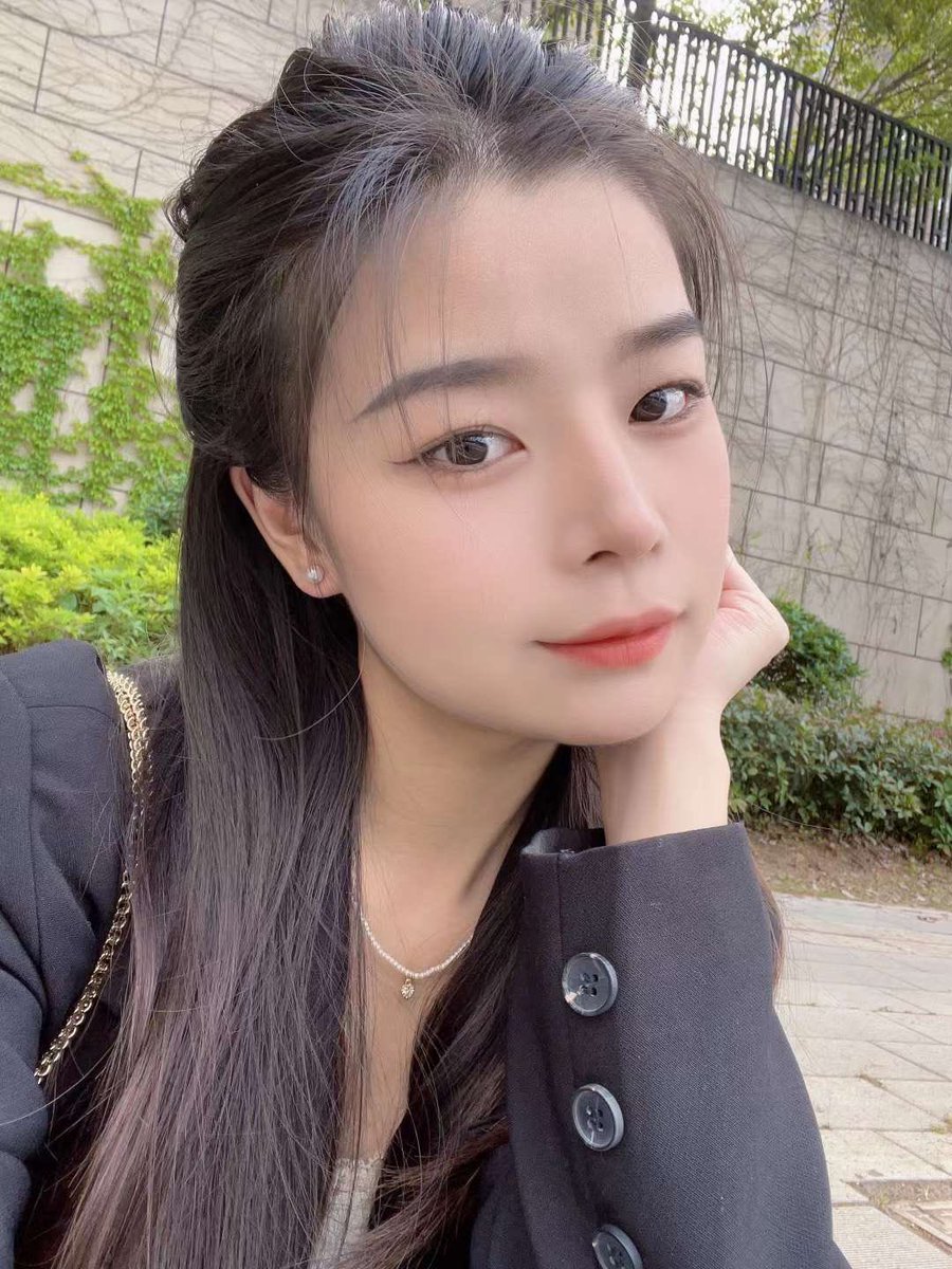 ddddasdadj's tweet photo. 长沙好热 https://t.co/L5XrvSz9Ac