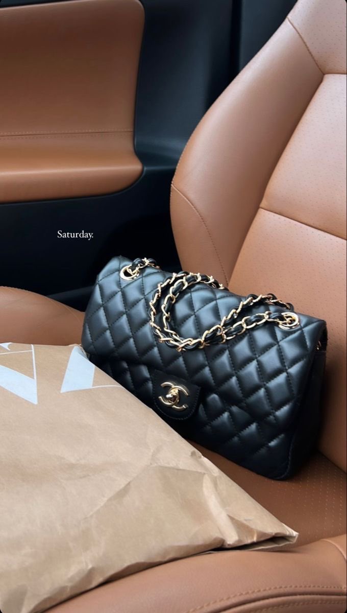 WhatsApp 0776181495