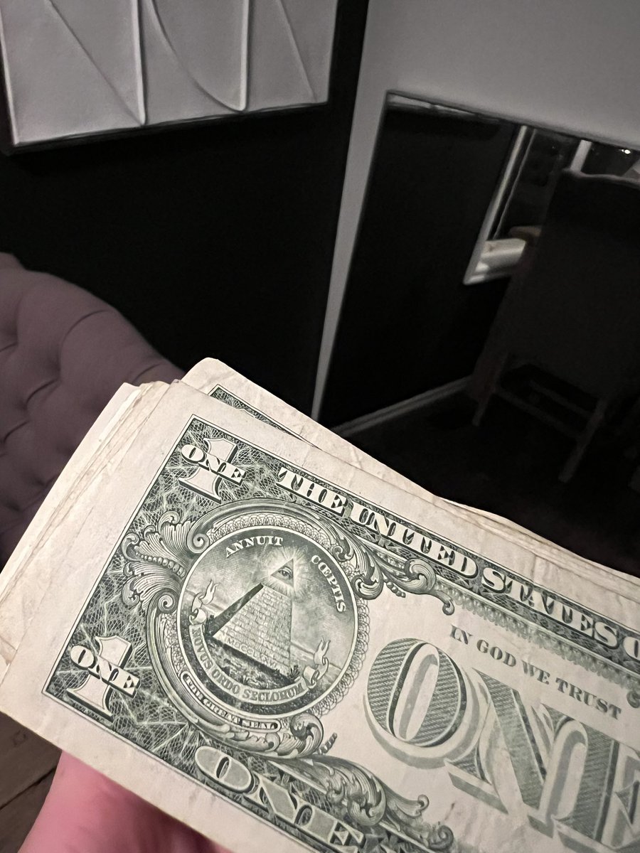Still can’t believe y’all let these morons put the all seeing eye on the $1 bill right beside the words “in god we trust” 😂

Crypto is superior based off JUST this alone.