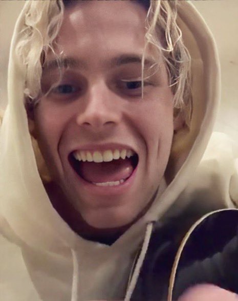 CatarinaStarrr's tweet image. SO CUTE 😭