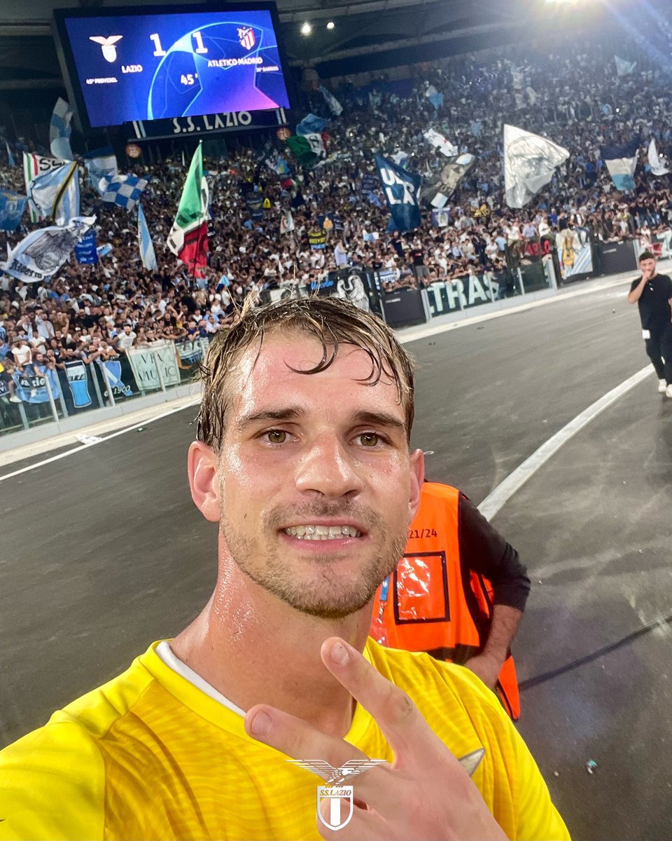 Giornooooooo 🤳 

#AvantiLazio 🦅