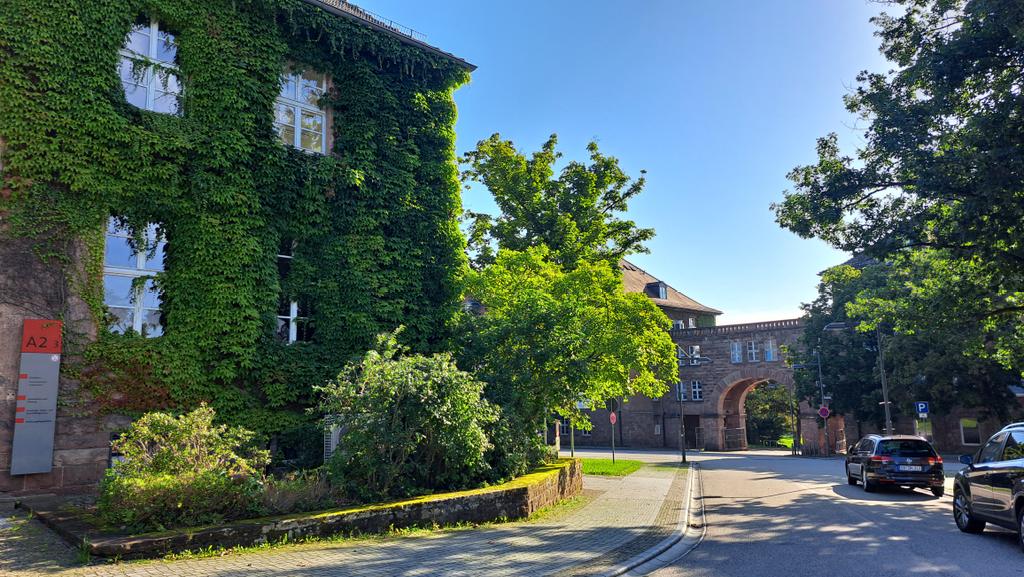 CBeemelmanns's tweet photo. Today is the day our VAAM  Symposium on Natural Product Producers is starting at our AULA. #VAAM_NP is our hashtag for the week. Please be careful we have a few construction 🚧 sides for the many brand new buildings coming up @Saar_Uni see you soon @VAAM_Microbes https://t.co/CZaLIkHEAG