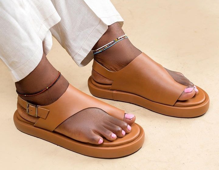 7thfooties_'s tweet photo. I thread of female footwears 

Can be made in your preferred colour and size

Delivery is nationwide

Kindly send a dm,call, WhatsApp 09030963008 to make an order 

#JusticeForMohbad
#imole 
#Djsplash
#BreakingNew 
#Gistlover https://t.co/A4OGrBay30