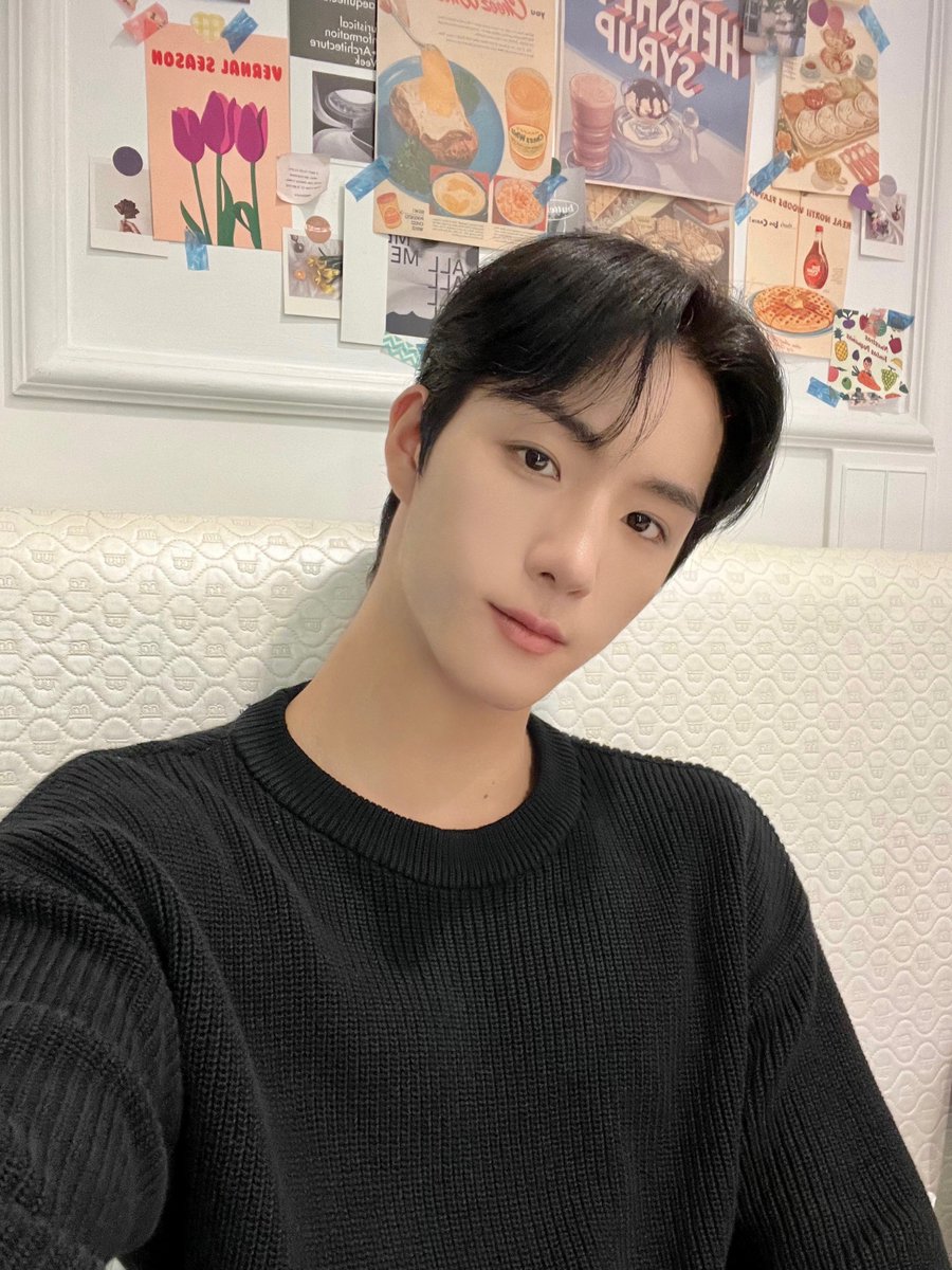 ATBO_members's tweet photo. [#정승환]
zoom in~ zoom out~📸

#ATBO #에이티비오
#JeongSeunghwan https://t.co/8U3XqL5Yzf