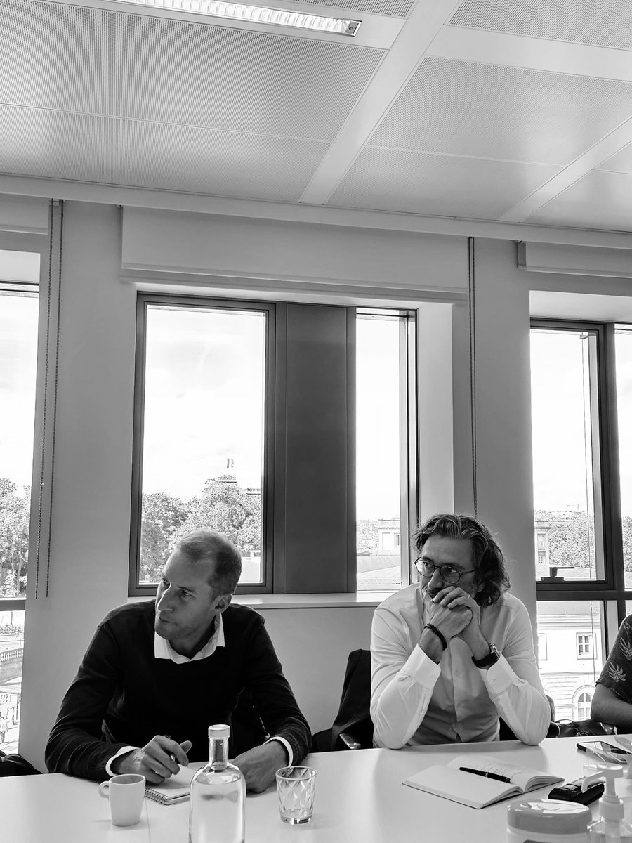 FaastTank's tweet photo. Thanks to @renaudjanson ! 
Concentrique NEw VerSioN mardi 28 novembre 
Très bientôt : détails et lien d'inscription.
Dans cette version, on vous proposera :
Un intervenant de renom.
Un public plus vaste.
Un débat intense.
Des réactions.
#faast #concentrique #energierenouvelable https://t.co/q0aJ0irBZM