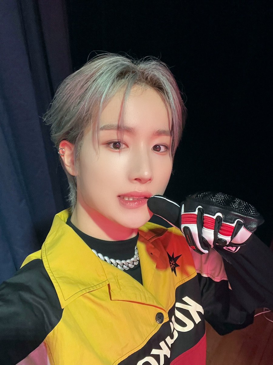 TPST__official's tweet photo. [📸TEMPIC]

23.09.20 #SHOWCASE

🤍오늘의 템페스트🖤

#TEMPEST #템페스트
#폭풍속으로 #VroomVroom
#한빈 #형섭 #혁 #은찬
#LEW #화랑 #태래 https://t.co/Owg97zKuSN