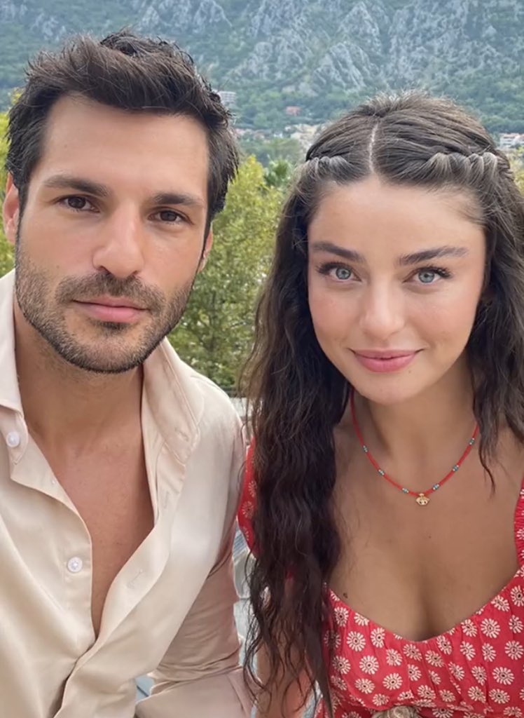 DTural's tweet photo. Ayça Ayşin Turan &amp; Serkan Çayoğlu 💥

#KaderBağları https://t.co/VUPXpJRHOY