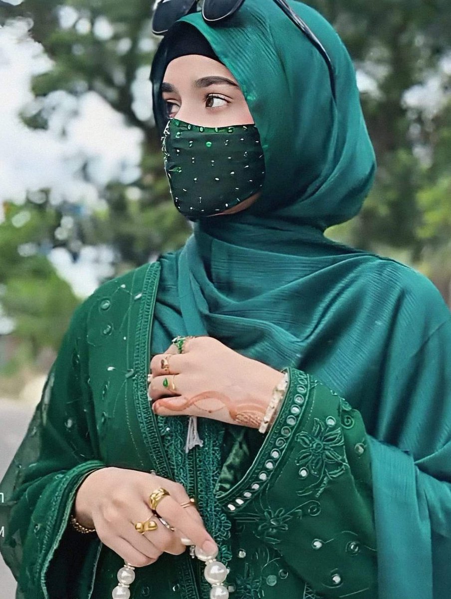 khatema191's tweet photo. د نفرت نامه دې لري شي له ژونده!😍

خدایه! عام کړې محـبت کلي په کلي!❤️ https://t.co/hMb0n2dLiO