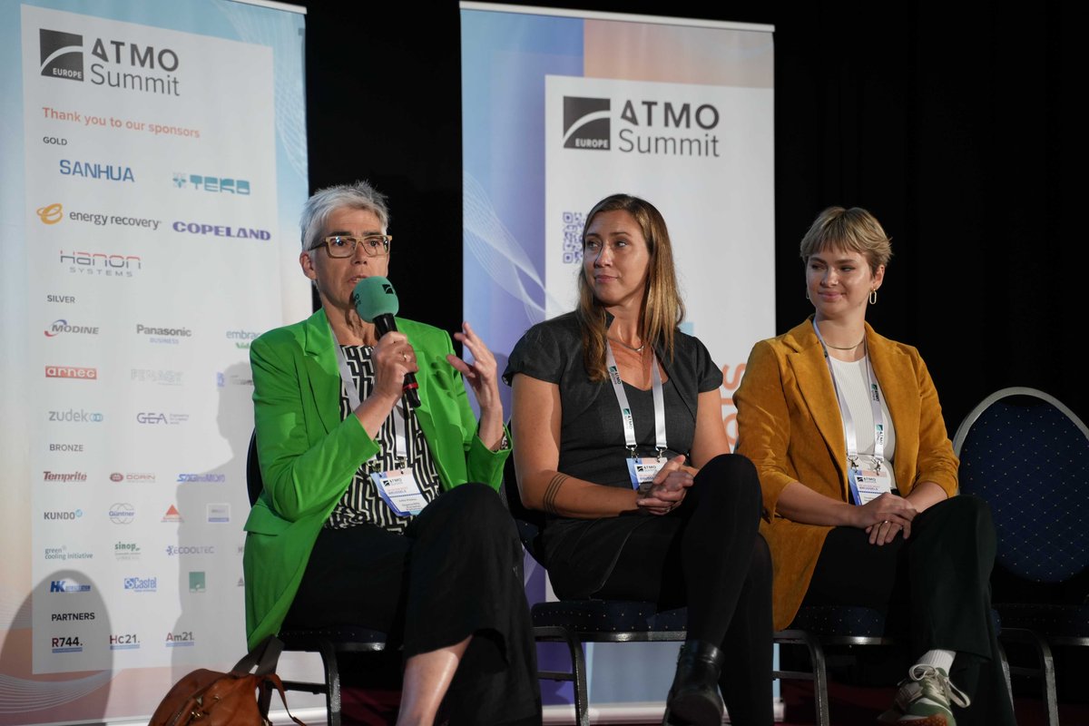 Before lunch on day 2 of the #ATMOEurope Summit 2023 in Brussels, we learned more about the issue of #PFAS in the HVAC&amp;R sector.  MEP Jutta Paulus,  Anna Lennquist - ChemSec,  Christine Luetzkendorf - Deutsche Umwelthilfe
More info: atmo.org/events/atmosph…

#GoNatRefs #TFA