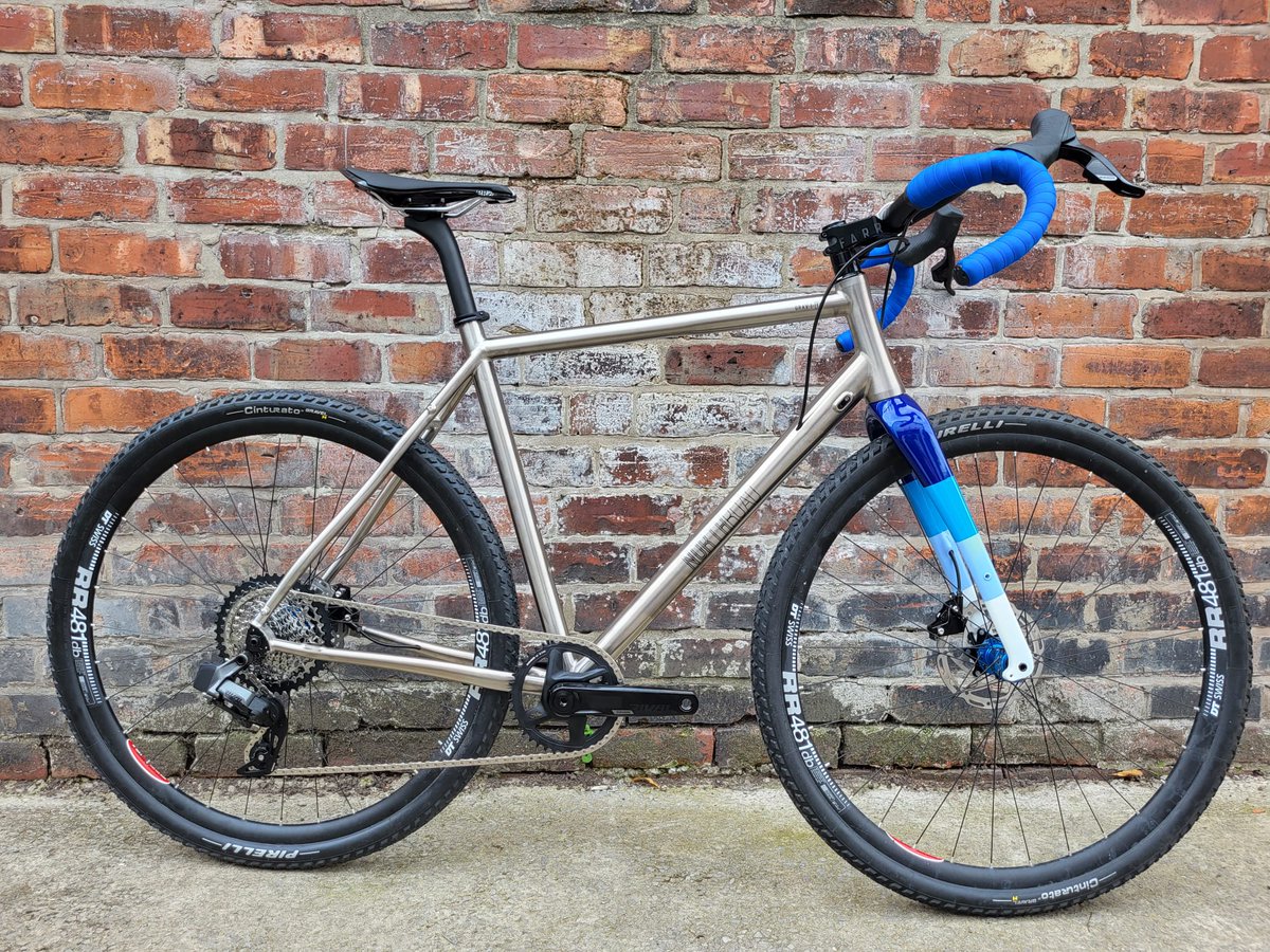 NorthRoadCycles's tweet photo. The NorthRoad Grav-i-Ti titanium gravel bike.

Available now- 48cm
Available in a month- 54cm and 56cm

Get in touch for a personalised quote. Have your perfect gravel build. 

Dm or email info@northroadcycles.com 

#cycling #gravel #cyclist #gravelbike https://t.co/xC1j2e0uCf