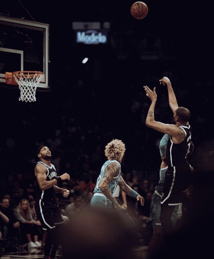 Basketball pics that go hard tweet media