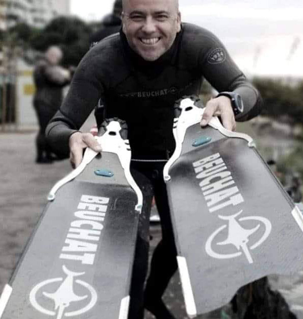 Tenemos nuevo jurado! Juan Antonio Carballo confirmado para la 6ª Edición del Open Fotosub Online 
📷 online.fotosubelhierro.es/?p=16334
#elhierro #fotosubonline #islascanarias #larestinga #uwphotography #fotosub #fotografiasubmarina #underwaterpics #uwpic #underwaterimages #concursos