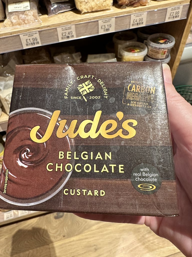 BexSaunders7's tweet photo. So I guess I’m taking custard home with me.. #squidtwo ♥️ https://t.co/sGMa0Vw1Nr