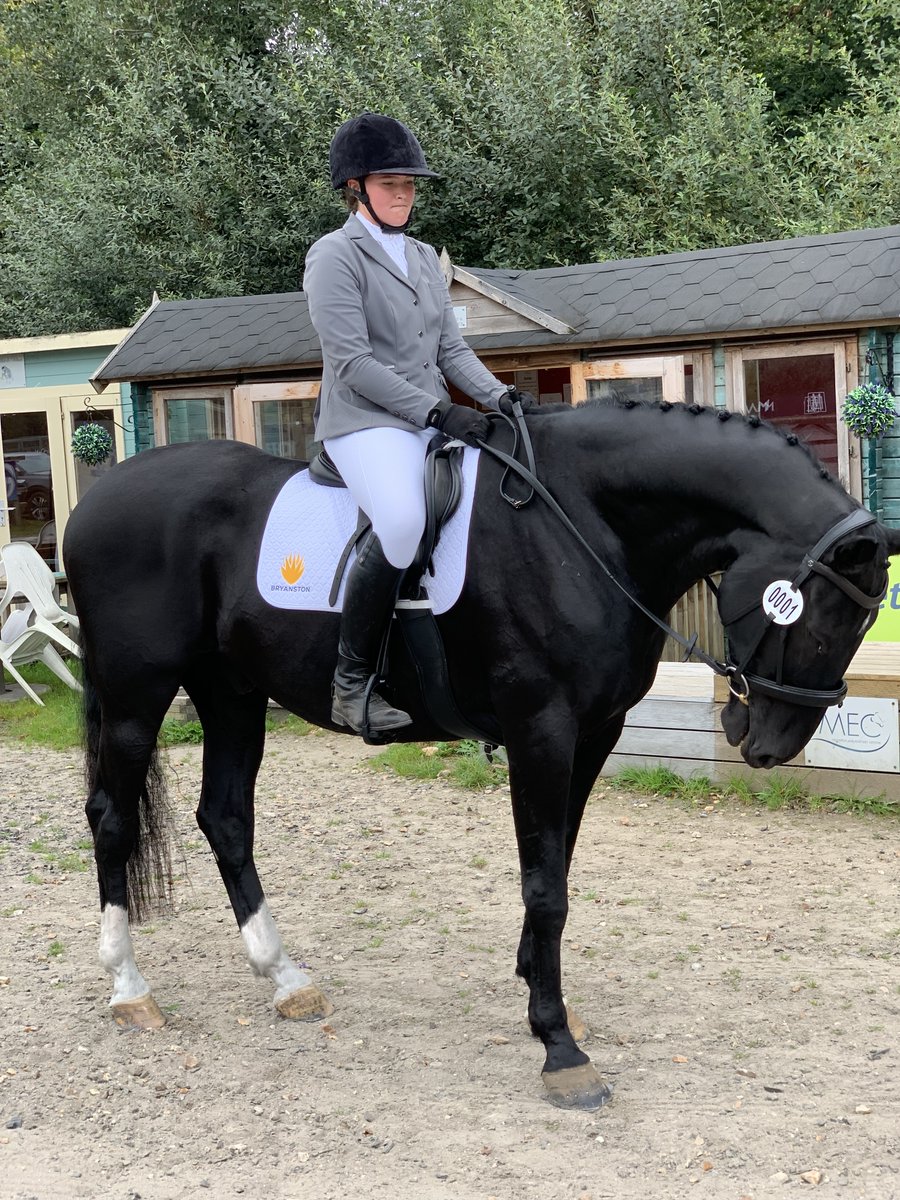 more fabulous work from Bry Prep's Millie B with placings in all her classes at the NSEA competition at Moreton...Super Star!

And a wonderful start for our new riders Heidi S and Olivia O both placing in their dressage and BE ODEs respectively.

So proud of all our riders  🤩🐎