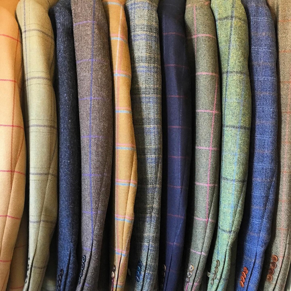 AndrewJMusson's tweet image. Tweed Jackets ~ Smart/Casual for Autumn/Winter!

#lincoln #lincolnshire  #tweedjacket #tweed