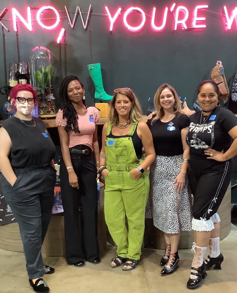 Fluevog's tweet photo. Thank you for making our #Fluemarket: Swap &amp; Shop event this past weekend cooler than the other side of a pillow! Visit our online Fluemarket to shop &amp; sell more of your pre-loved Vogs! 💖 https://t.co/DlfJsIV7Lv
⁠
Stores pictured: Portland, New Orleans, Kitsilano

#SwapAndShop https://t.co/pWfr5uueoZ