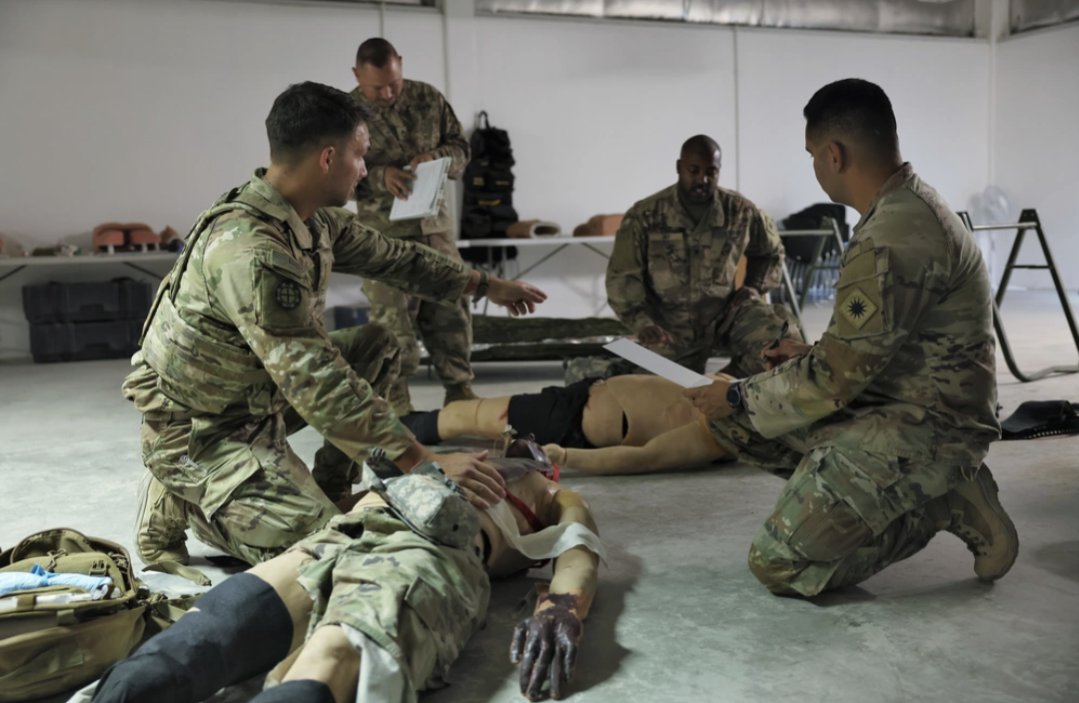 Do you know how to save a life while under fire? <a href="/TFSpartan/">Task Force Spartan</a> and ASG-KU just conducted training recertification for 68W medics here in Kuwait. 

#TCCC #BeAllYouCanBe #ARMY