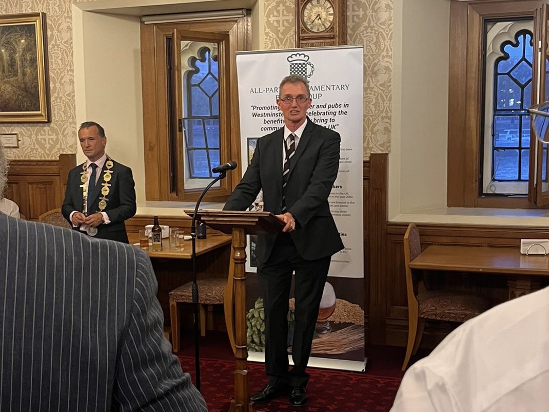 StDavidsBrewery's tweet photo. A few pics from recent visit to the House of Lords All-Party Parliamentary Beer Group - promoting understanding &amp; broadening recognition of the importance of the brewing industry in the social, economic &amp; cultural sustainability of Welsh rural communities. #IechydDa #ProperBeer https://t.co/6kVXDLKskT