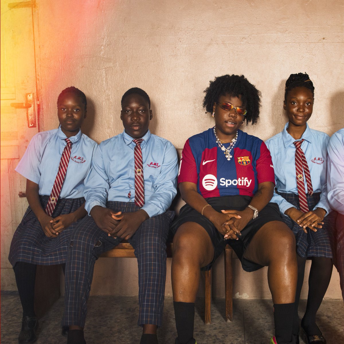 SpotifyAfrica's tweet photo. .@tenientertainer’s eclectic sound mirrors the energy of Africa to the world in an unapologetic and unfiltered style.

Explore a curated selection of tracks that connect @fcbarcelona to Africa as we know it: https://t.co/oX4P1Wc6e0
