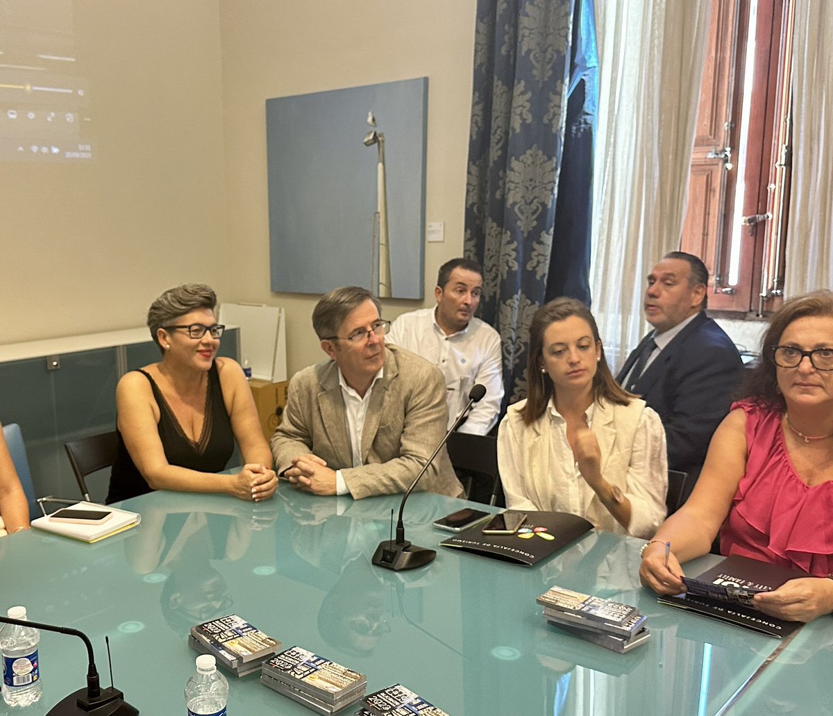 🧑🏼‍🍳👨🏻‍🍳 Todo preparado para la participación campellera en una nueva edición de <a href="/AlicanteGastro1/">Alicante Gastronómica</a> ⭐️ <a href="/JuanjoBerenguer/">Juanjo Berenguer</a> <a href="/MnavarroPerez/">marisa navarro perez</a> <a href="/costablancaorg/">Turismo Costa Blanca</a> <a href="/CampelloTurismo/">El Campello Turismo</a> <a href="/IFA_FiraAlacant/">ImpulsAlicante</a> <a href="/dipuAlicante/">Diputación de Alicante</a> Lee AQUÍ 👉🏻 elcampello.es/index.php?s=no…