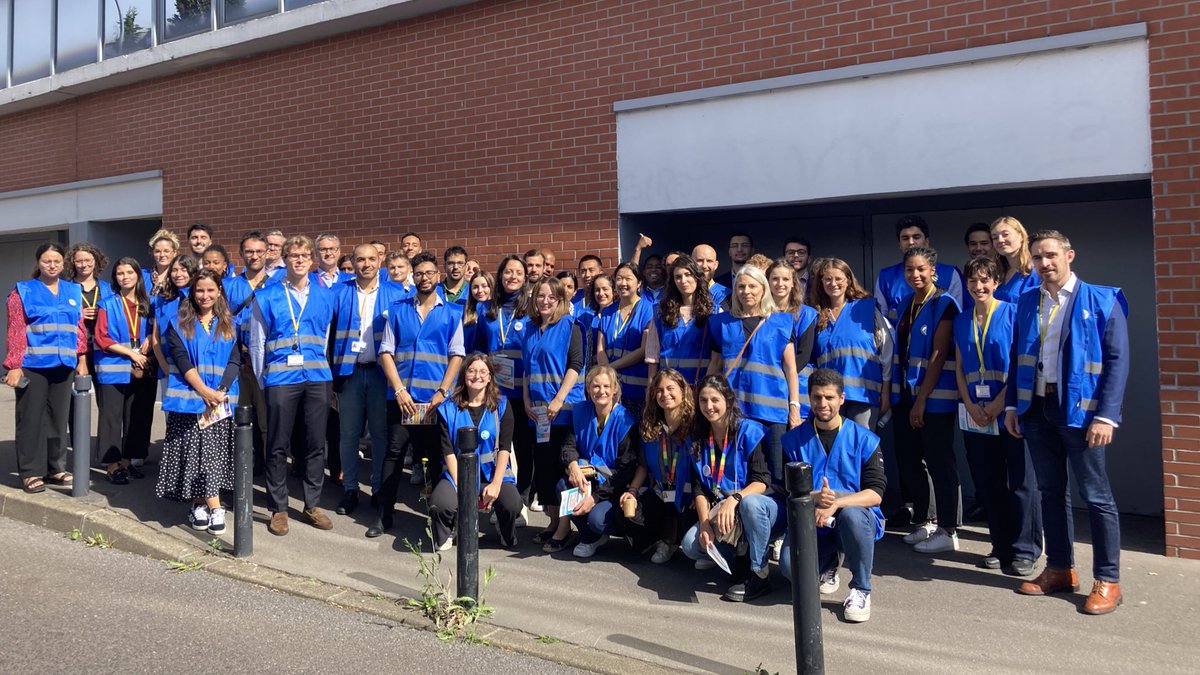 Les collaborateurs d’<a href="/EYFrance/">EY France</a> sont venus nombreux au Salon <a href="/JeunesdAvenirs/">Jeunes d'Avenirs</a> pour orienter et conseiller des jeunes entre 16 et 30 ans, sans diplôme à bac+5 qui peinent à trouver leur voie #formation #insertion #QPV