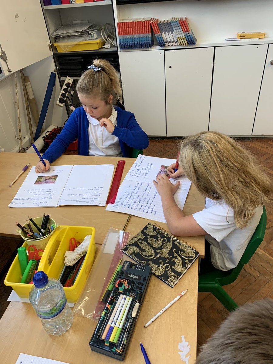 Paul58Paul's tweet photo. @BarryPSIsland #Celyn #Literacy Developing writing skills using our imagination https://t.co/Xu8m77FXuL