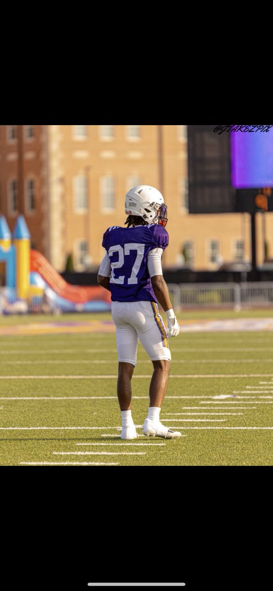 Derrick Burroughs tweet media