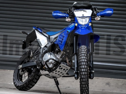 import_tis's tweet photo. WR155用のカスタムパーツを追加しました。
https://t.co/cfLJ5V9yYF
#WR155 #バイクパーツ輸入 https://t.co/ubBh2JYnGY