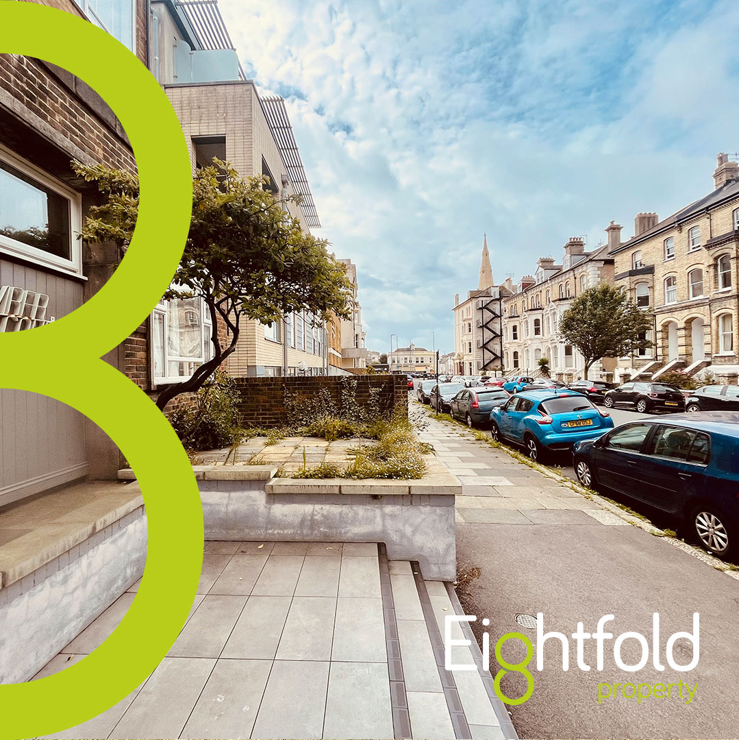 EightfoldProp's tweet photo. Amber Court, Hove

📍 Central hove location
🛌🏻 Three bedrooms
🧭 Close to local amenities

TO LET £2,200 pcm

https://t.co/b0jQxIyg2A https://t.co/FlGxEsLV0p