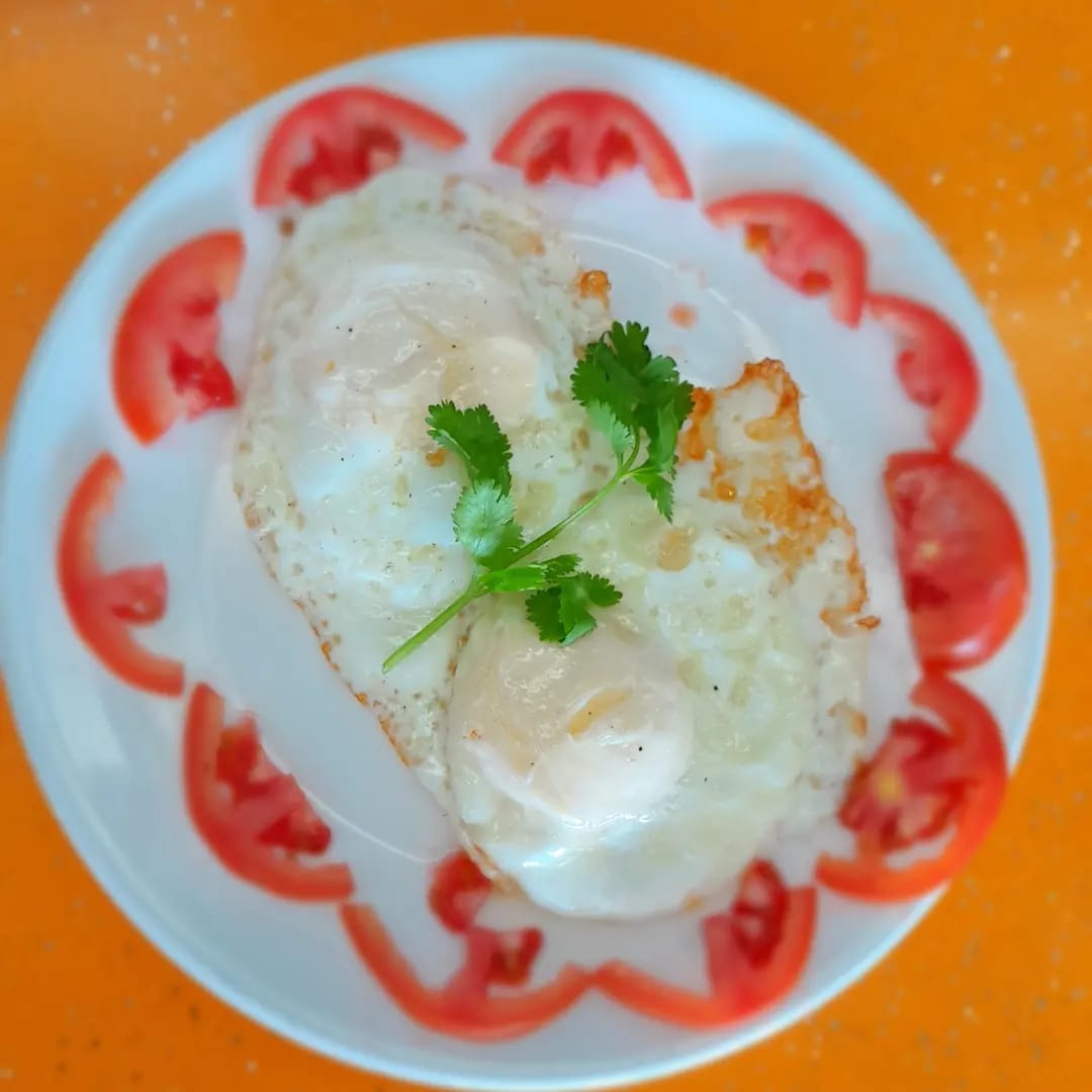 A nourishing breakfast sets the tone for a productive day.