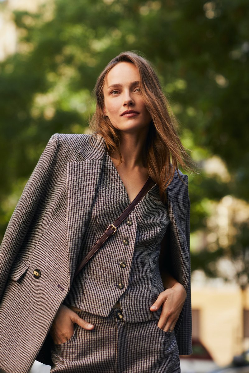 ¿Te animas con la tendencia del traje de chaqueta? Si quieres triunfar, no lo dudes 😍
‌
#Cortefiel #TheCity