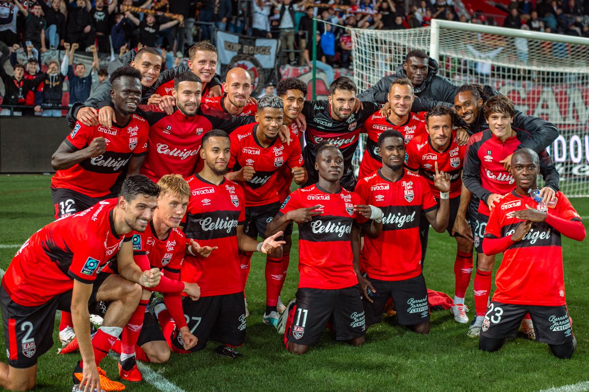 🤩 Des bribes de bonheur et de joies avant de repartir au combat 👊❤️🖤

#EAGACA #TeamEAG #WarRaok