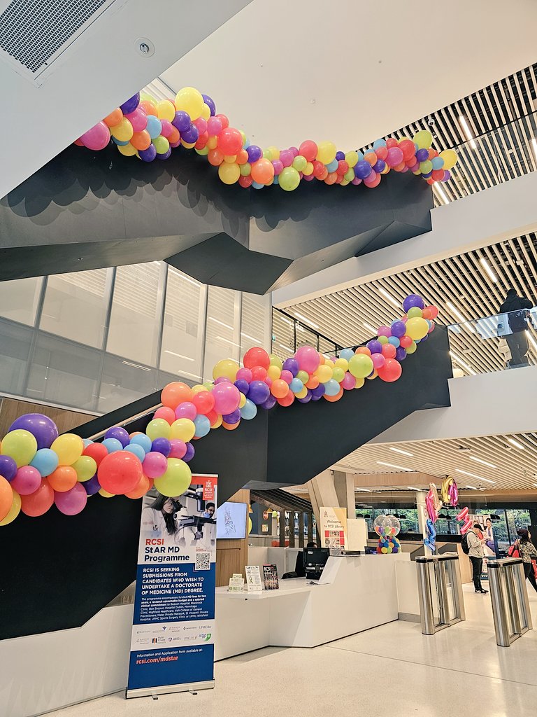 RCSIPharmBioMol's tweet photo. We are delighted to welcome new students across our range of programmes as they begin their journey to future success! 👩‍🎓👨‍🎓

Check out the link 🔗 for more information on our teaching &amp; education @RCSIPharmBioMol

#RCSIeducate

https://t.co/AuzLorA0GN https://t.co/UQwUESnpbJ