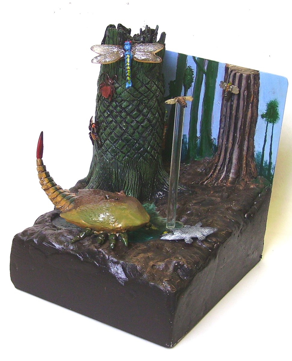 Mi diorama del Bosque Carbonífero, con un euriptérido llamado Hibbertopterus, un celacanto, unos artrópodos primitivos como Homoioptera, cucarachas, arañas y una pariente de las libélulas, una Meganeura.