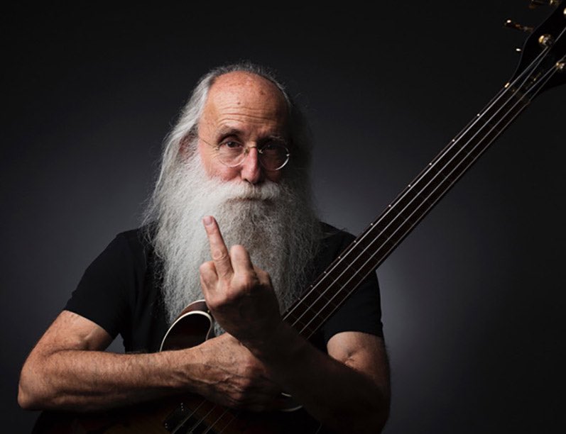 tomstorimans's tweet photo. @wierdduk Leland Sklar 😎🎸 https://t.co/UnYnNez6ty