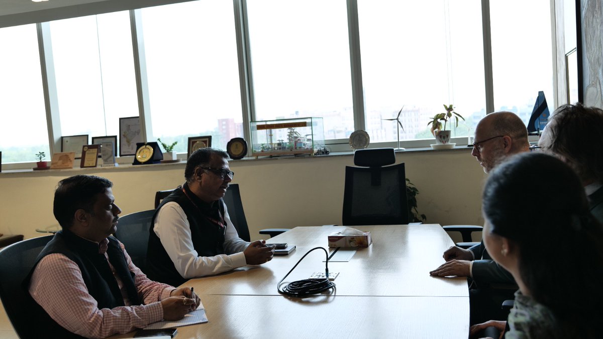 🇩🇪🇮🇳 They discussed on various aspects related to Strengthening bilateral Indo-German partnership for a sustainable future! 

#EnergyDiplomacy #ClimateAction #IndoGermanRelations