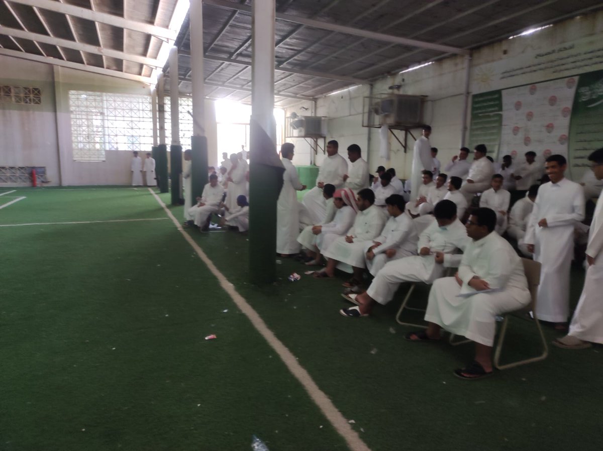 من فاعليات دوري كرة القدم في ثانوية التقوى