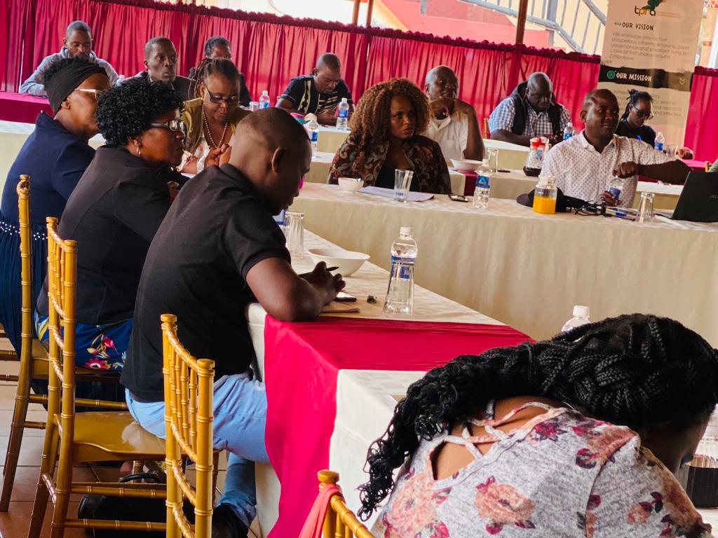 byopra's tweet photo. @ChraHarare @CityofBulawayo @DanChurchAidZW @DiakoniaSverige @DiakoniaAfrica There should be a strategy to breakdown the centralization agenda of the Government. We need to find a way to strategically position ourselves as Residents Associations. #LocalGovernmentReforms #Uhlelo @ChraHarare @LocalT @communitypodium @giz_gmbh @DanChurchAidZW https://t.co/6KPYelSkEs
