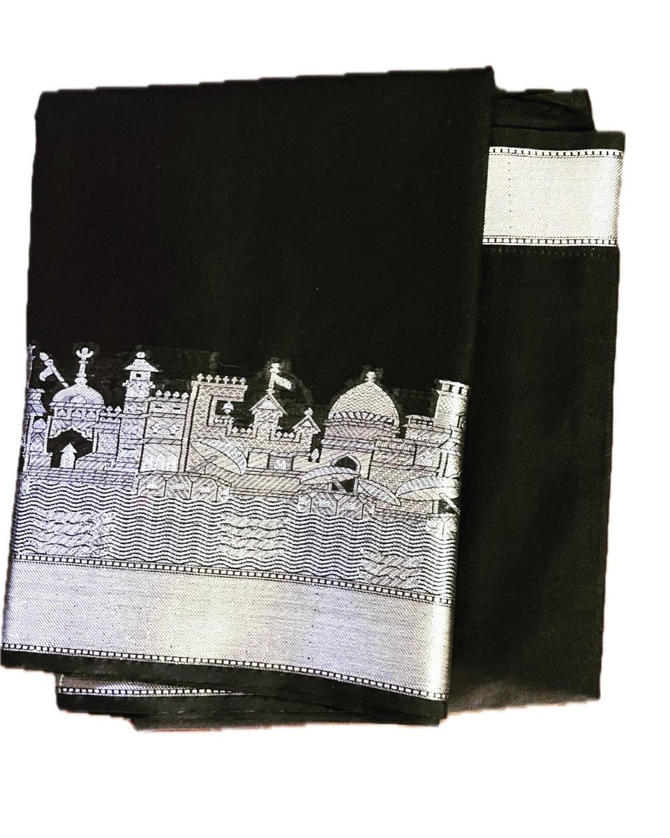 DM to shop this exquisite piece! 
#KashiSarees #Kashi #Saree #Banaras #BanarasiElegance #BlackAndSilverSaree #ArtistryInSilk #CulturalHeritage #EleganceInEveryFold #TimelessCraftsmanship #HeritageFashion #SareeLove #TraditionalCharm #ViralElegance #EmbraceTradition #FashionGoals