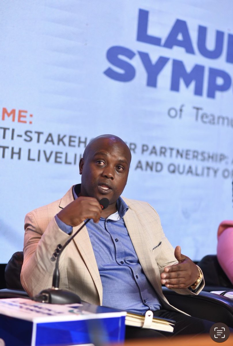 TeamUpUG's tweet photo. 📌✨👏🏾 Don’t miss our live discussion on multi stakeholder partnerships in youth livelihoods.  Join the discussion via livestream 🔗https://t.co/FWuu10TsEi… @BMZ_Bund @HRNStiftung @dsw_intl @SiemensStiftung @action4hU @Whave_Solutions https://t.co/v65nT3s3LT