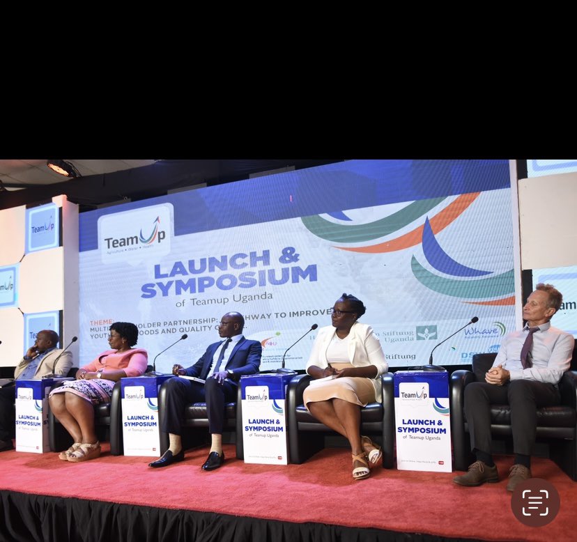 TeamUpUG's tweet photo. 📌✨👏🏾 Don’t miss our live discussion on multi stakeholder partnerships in youth livelihoods.  Join the discussion via livestream 🔗https://t.co/FWuu10TsEi… @BMZ_Bund @HRNStiftung @dsw_intl @SiemensStiftung @action4hU @Whave_Solutions https://t.co/v65nT3s3LT