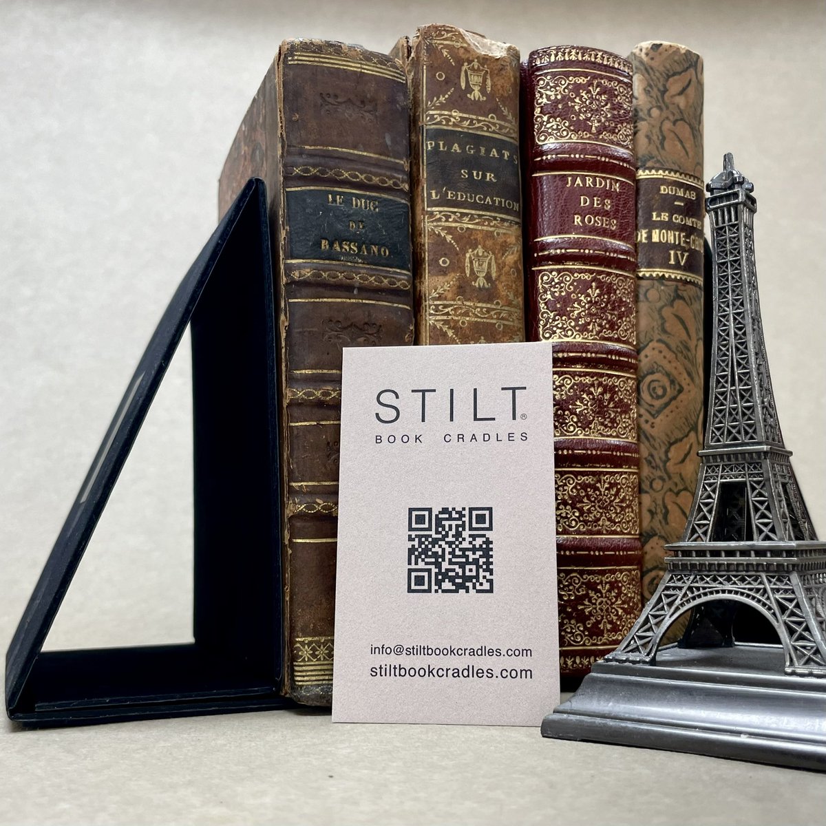 STILT® en Paris!

We will be at salondulivrerare.paris from the 22 - 24 September, booth F-18.

STILT® en Paris Bookends promotion:  stiltbookcradles.com/discount-2023

#salondulivrerare #antiquarianbooks #bookcradle #bookends #rarebooks